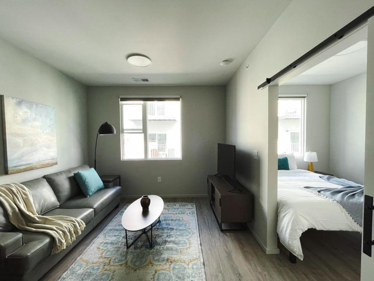 Sleepover 1Bd 1Ba Omaha Apartments Exteriör bild