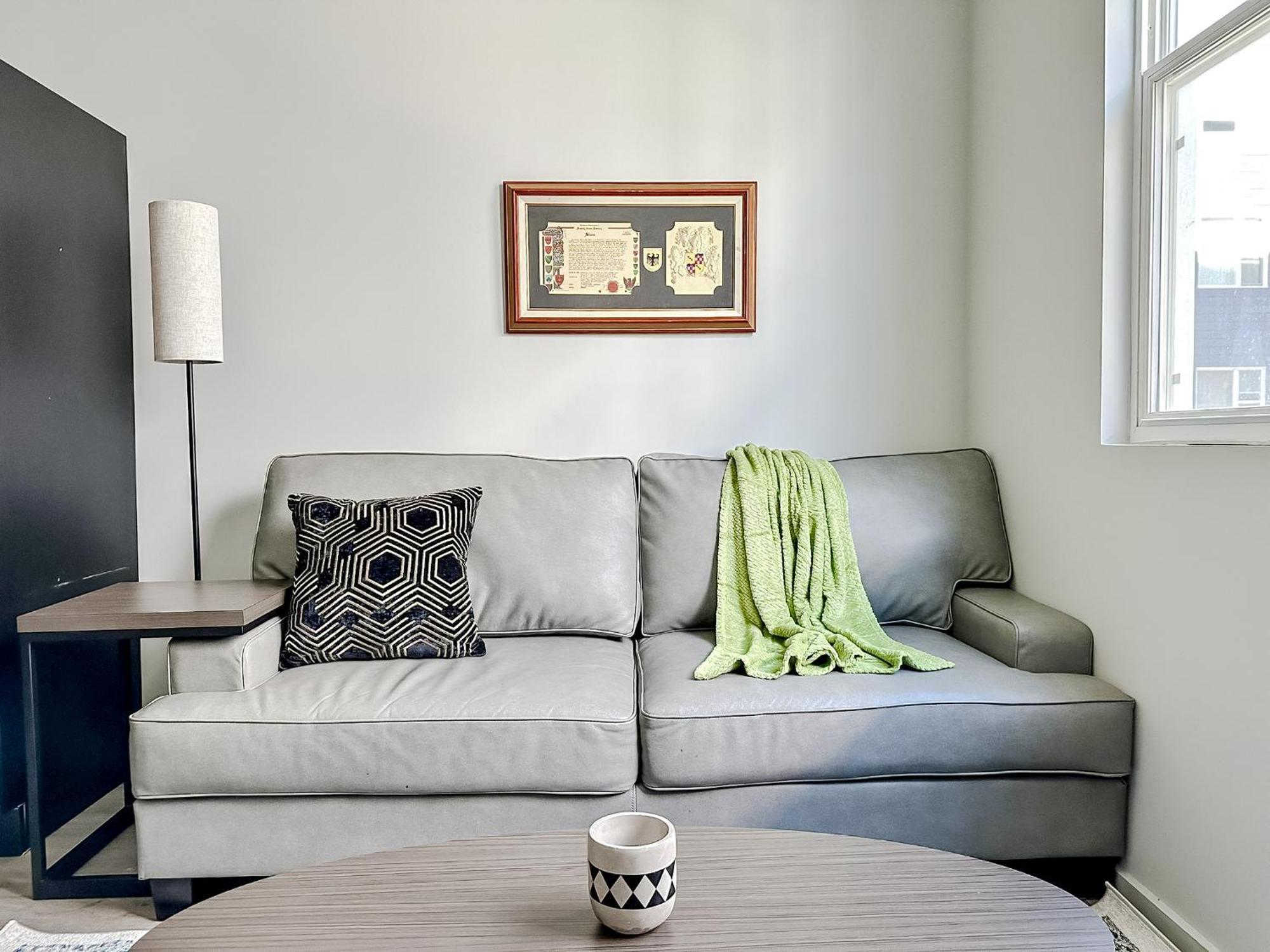 Sleepover 1Bd 1Ba Omaha Apartments Exteriör bild