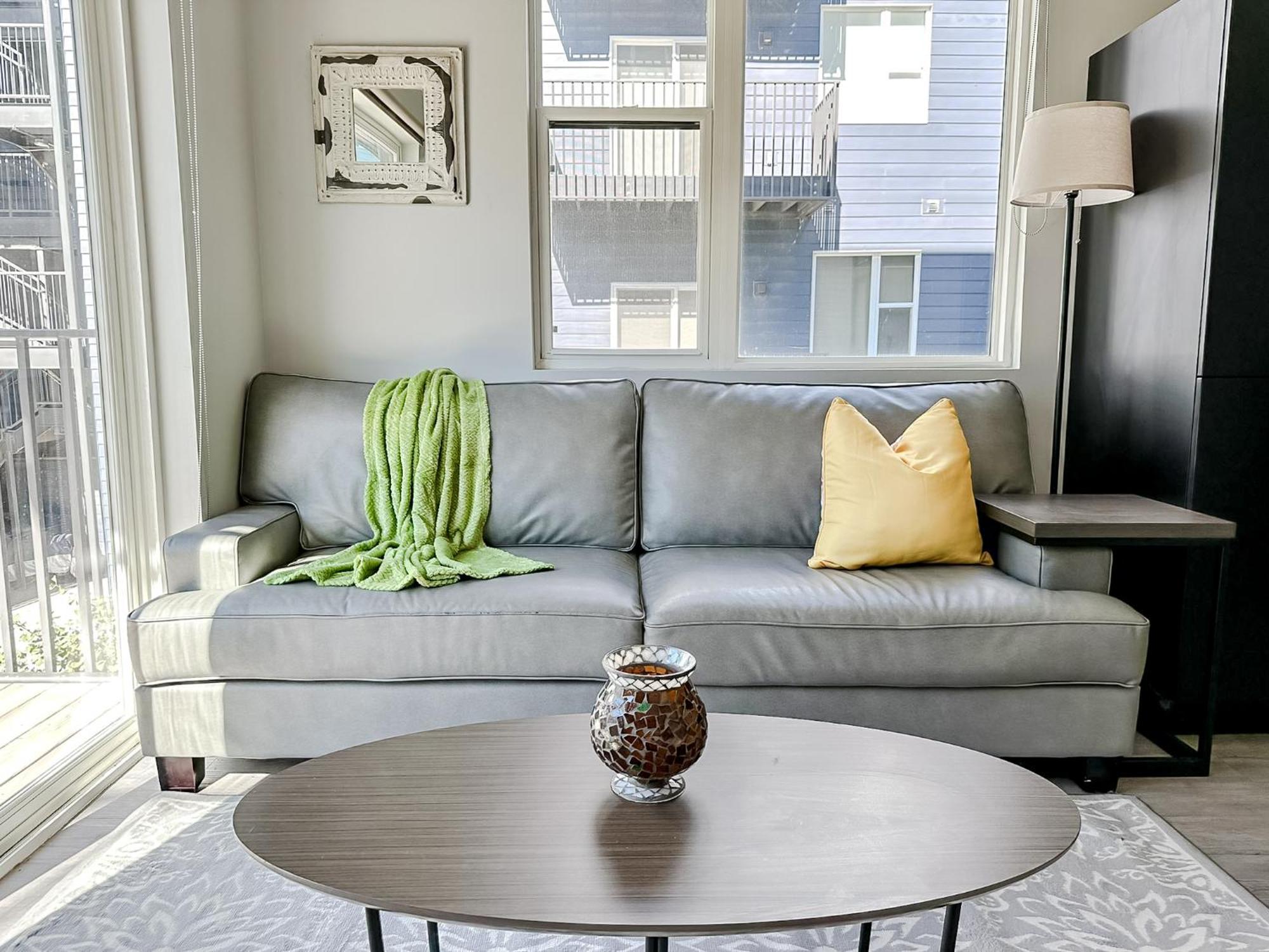 Sleepover 1Bd 1Ba Omaha Apartments Exteriör bild
