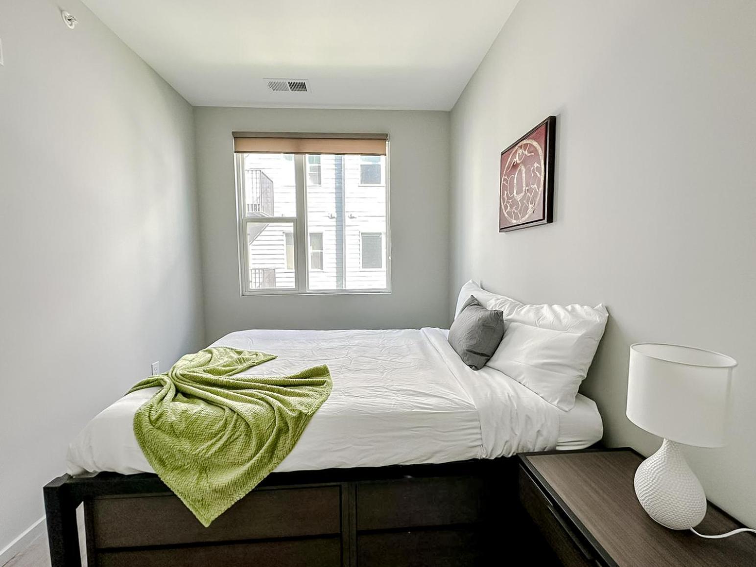 Sleepover 1Bd 1Ba Omaha Apartments Exteriör bild